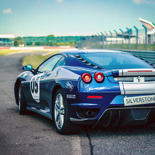 car-race-438467_1920